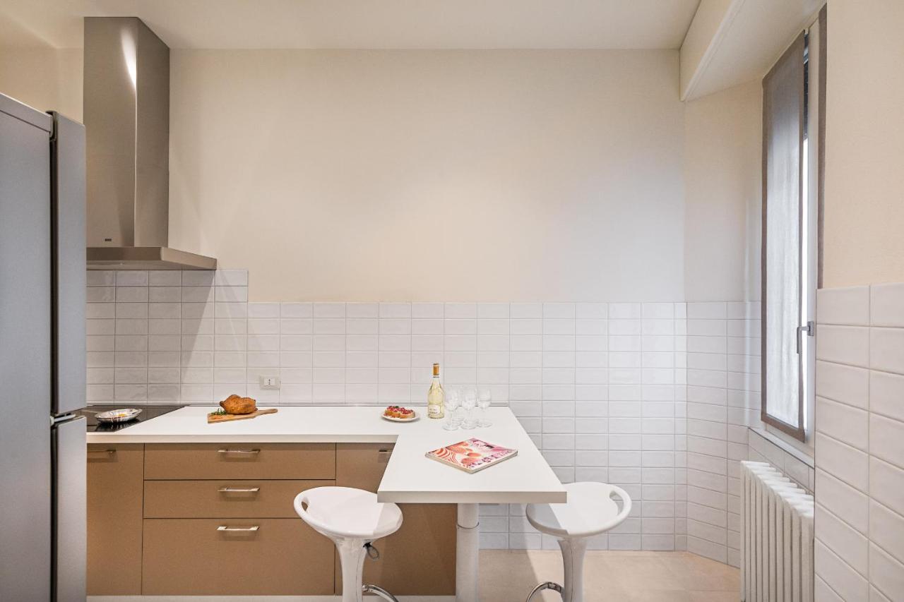 Il Lago Apartments By Wonderful Italy Salò Екстериор снимка