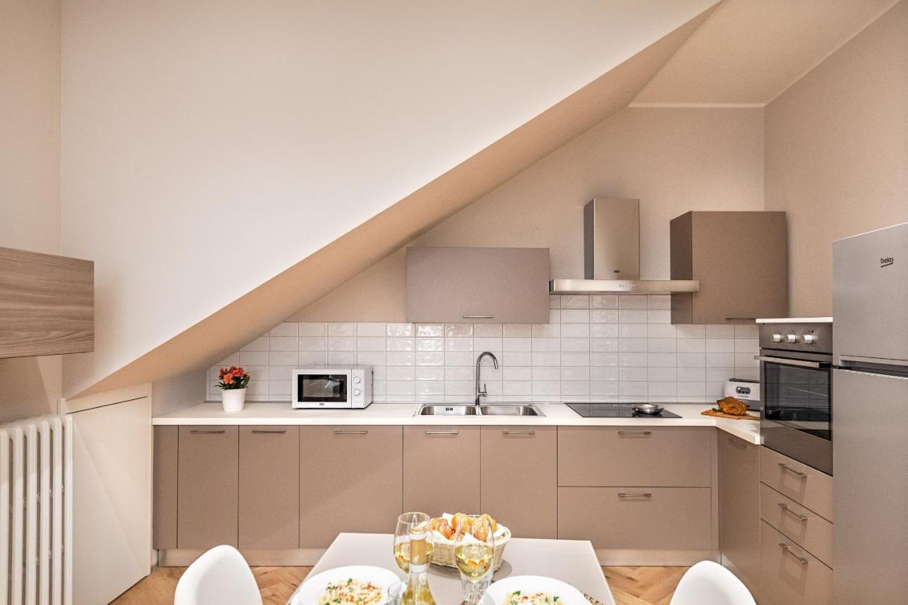 Il Lago Apartments By Wonderful Italy Salò Екстериор снимка