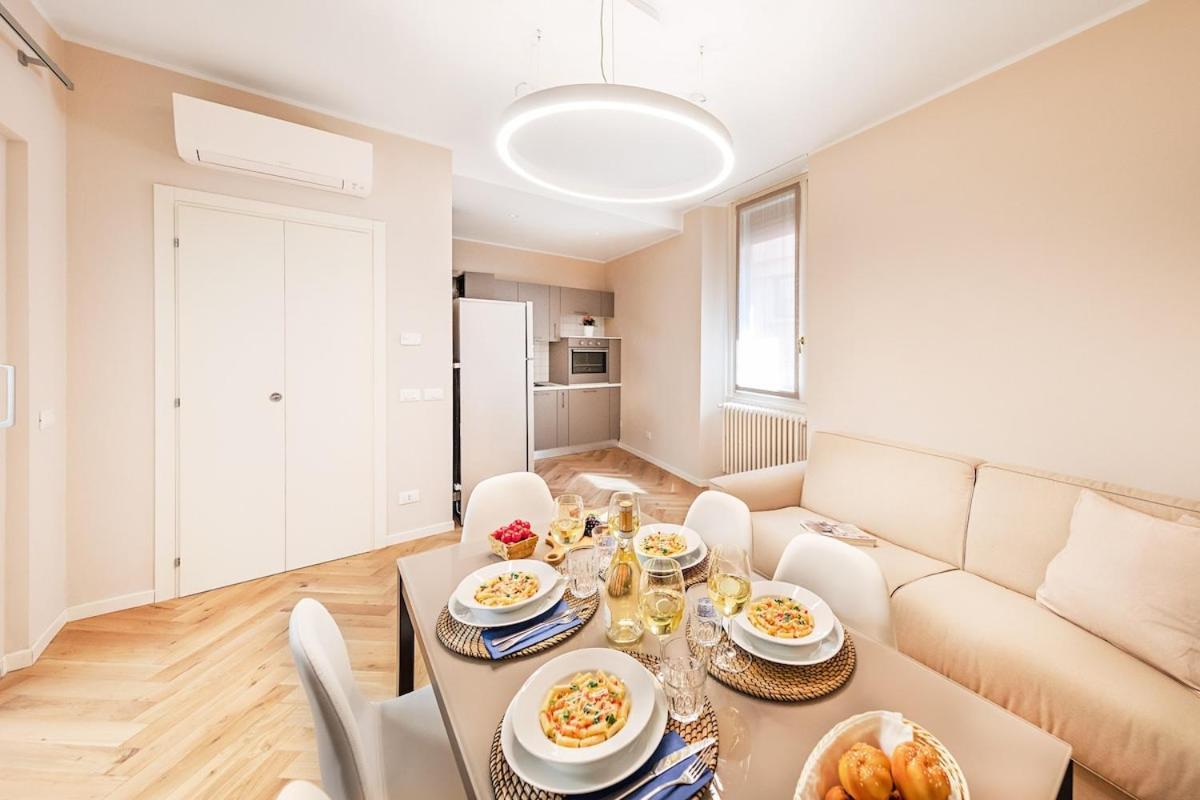 Il Lago Apartments By Wonderful Italy Salò Екстериор снимка
